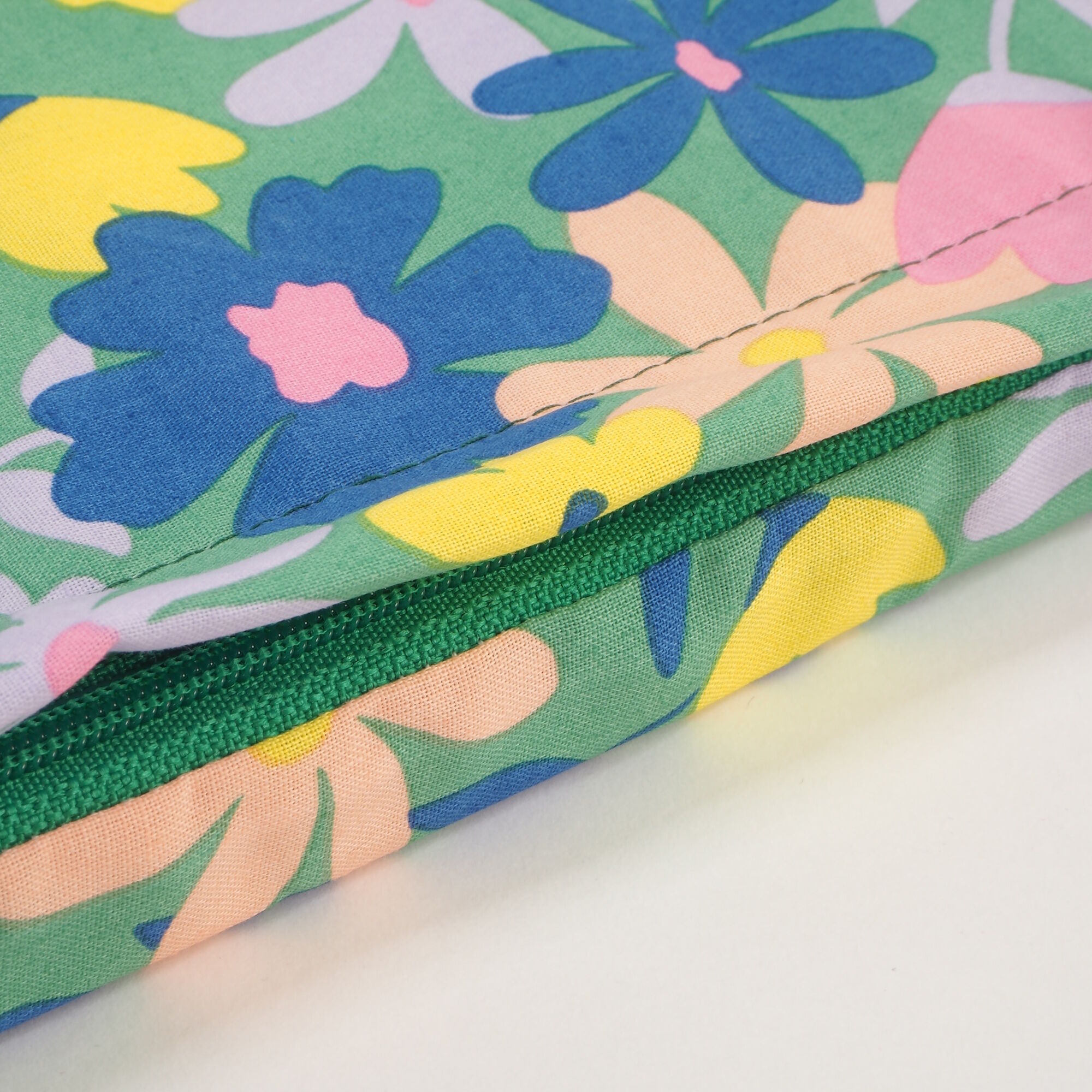 Kinder Sitzkissen Blumen Grün 25x20 cm wasserabweisend