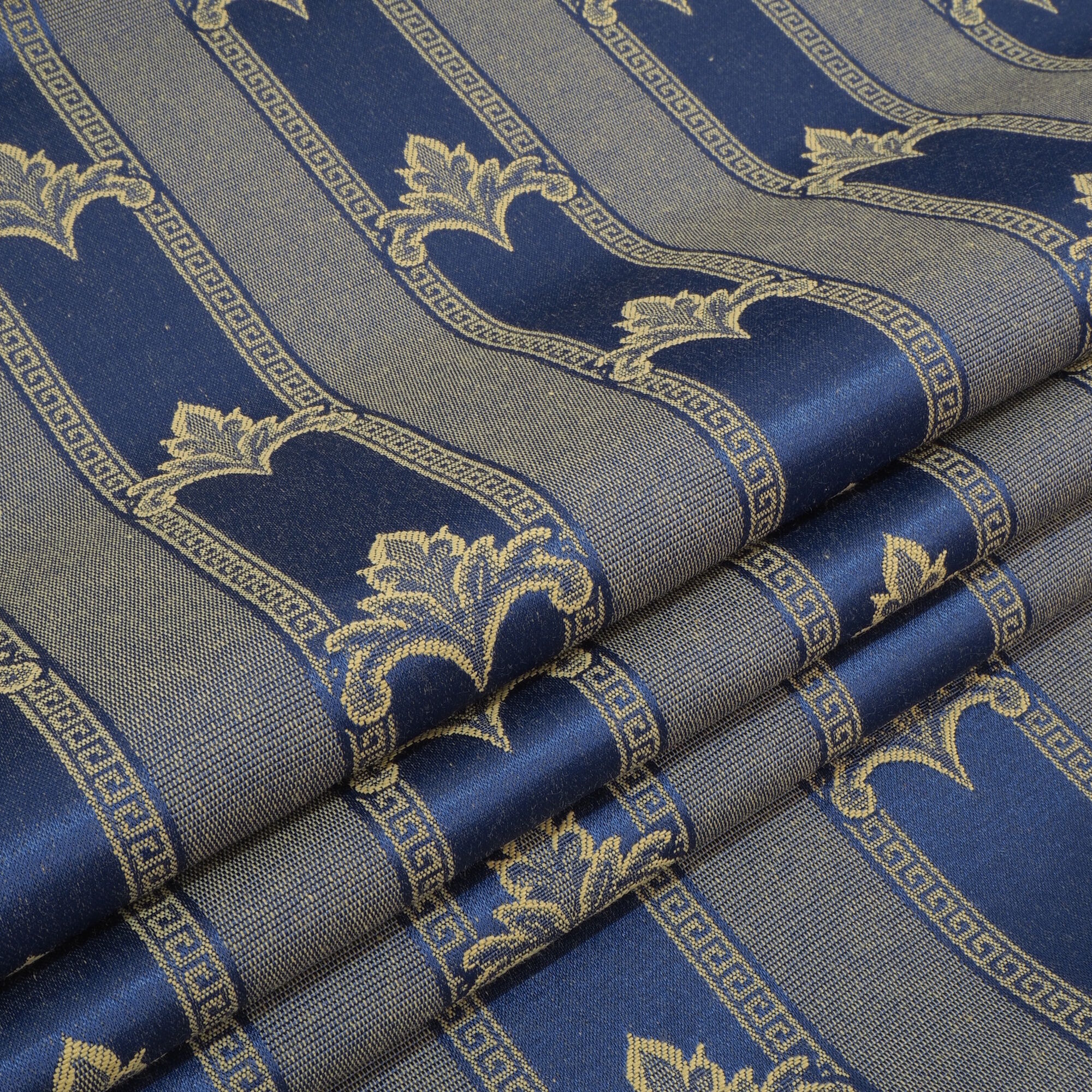 Polsterstoff Meterware – Barock Jacquard Blau für Möbel Deko