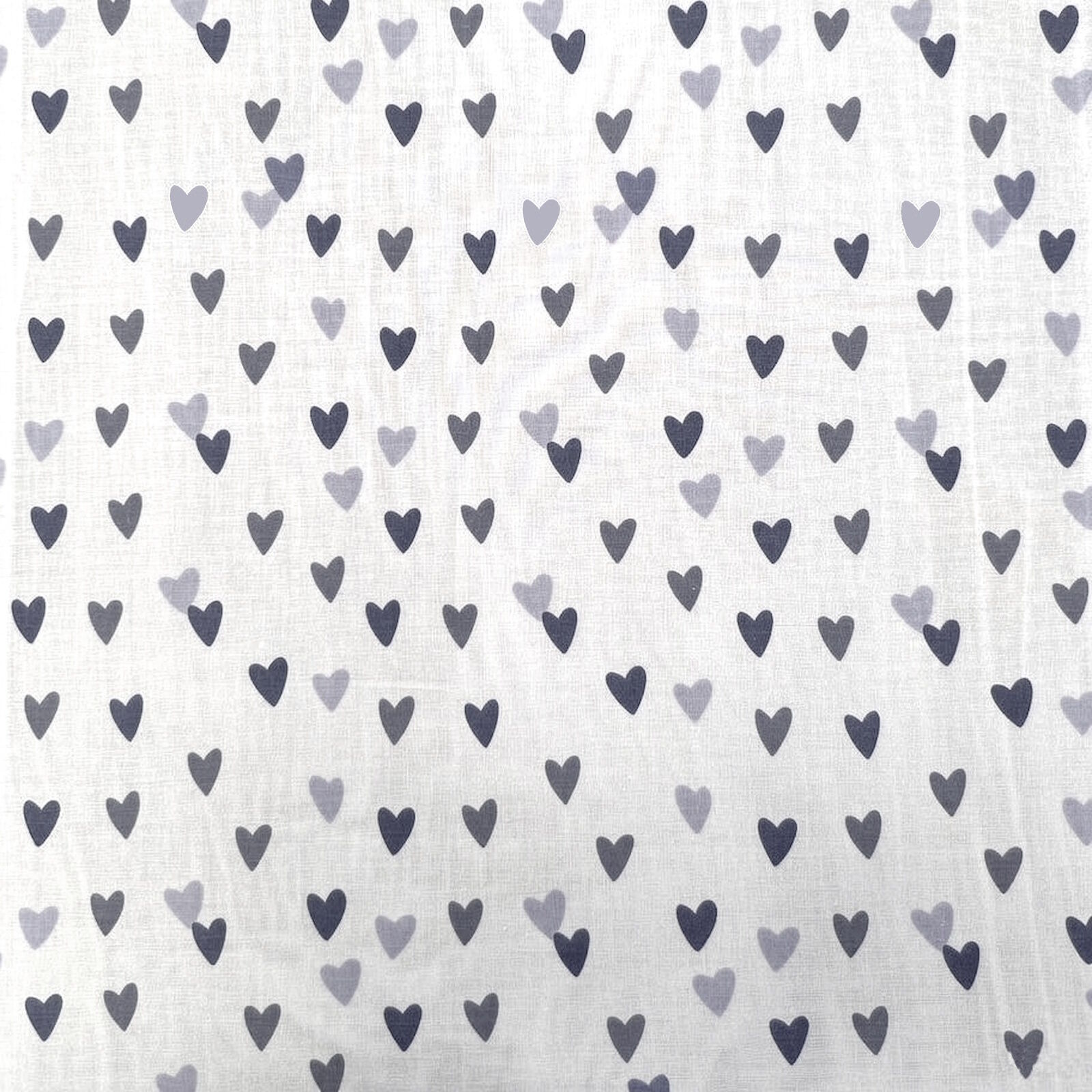 Stoff Herzen Sketchy Hearts Grau Meterware Baumwolle