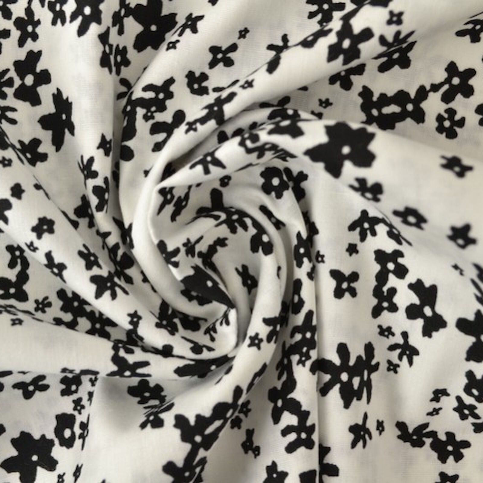 Bettwäsche 135x200 Blumen schwarz weiß Baumwolle