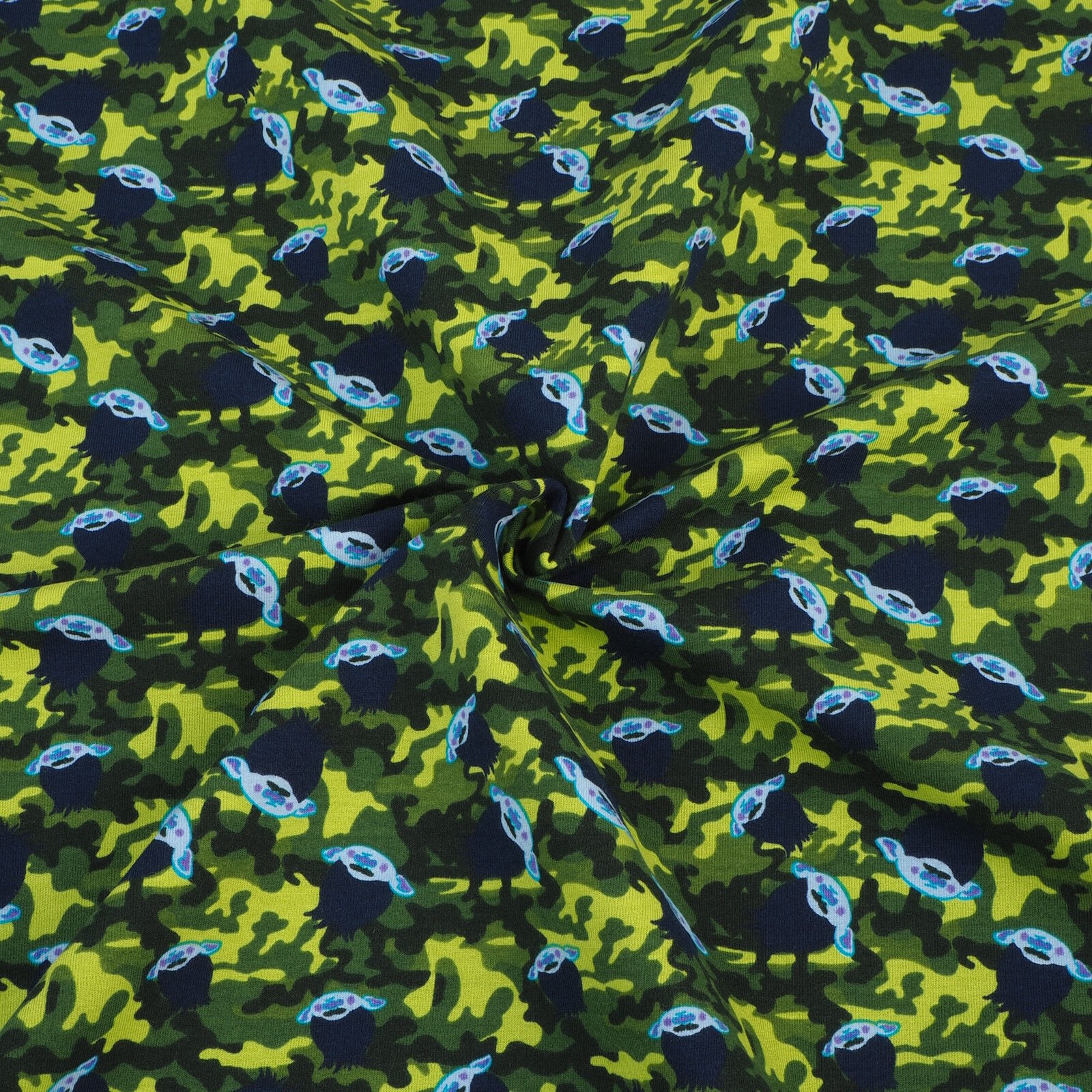 French Terry Kinder Stoff Trolls Camouflage Grün