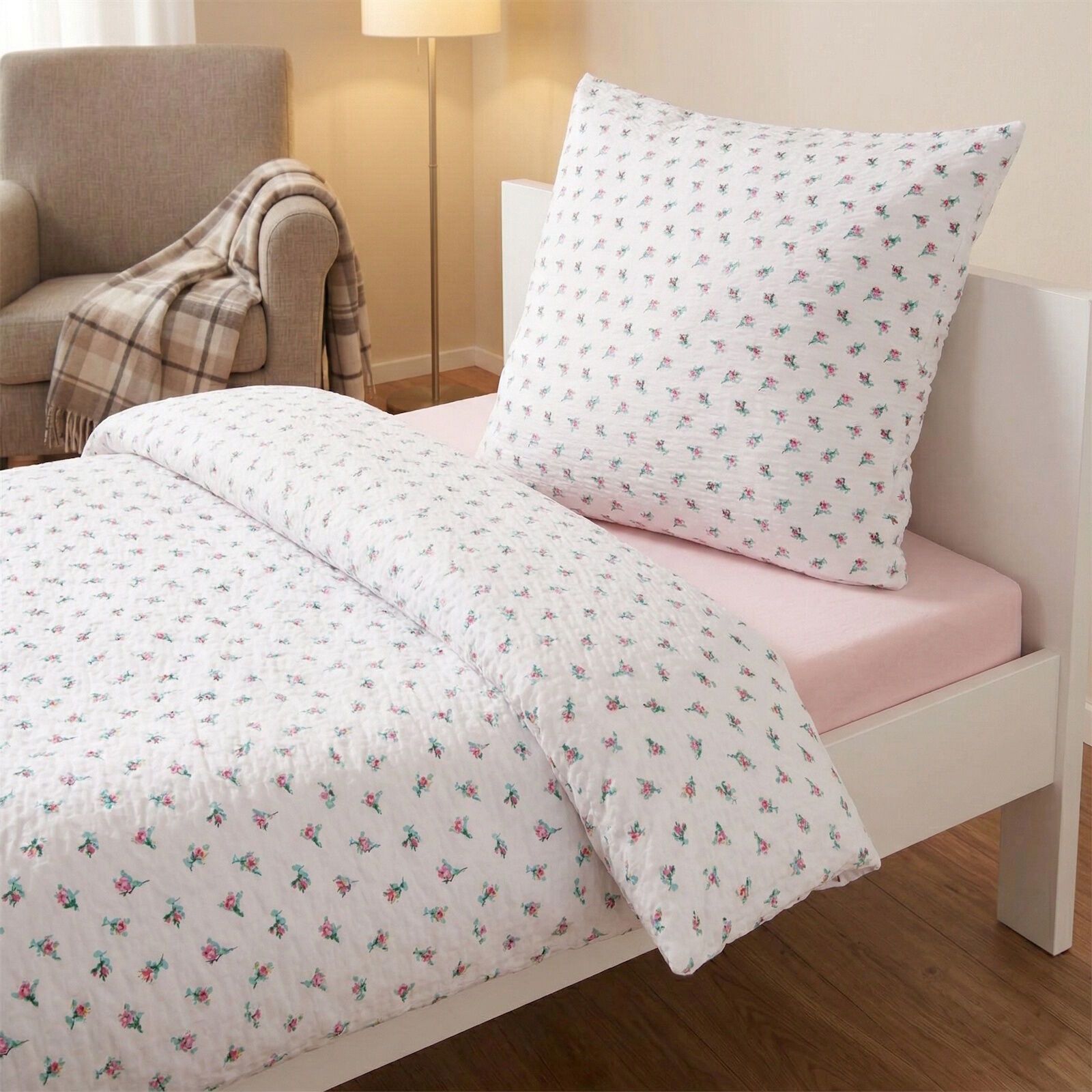 Pflege Bettwäsche 135x200 cm Blümchen Rosa/Rot Seersucker