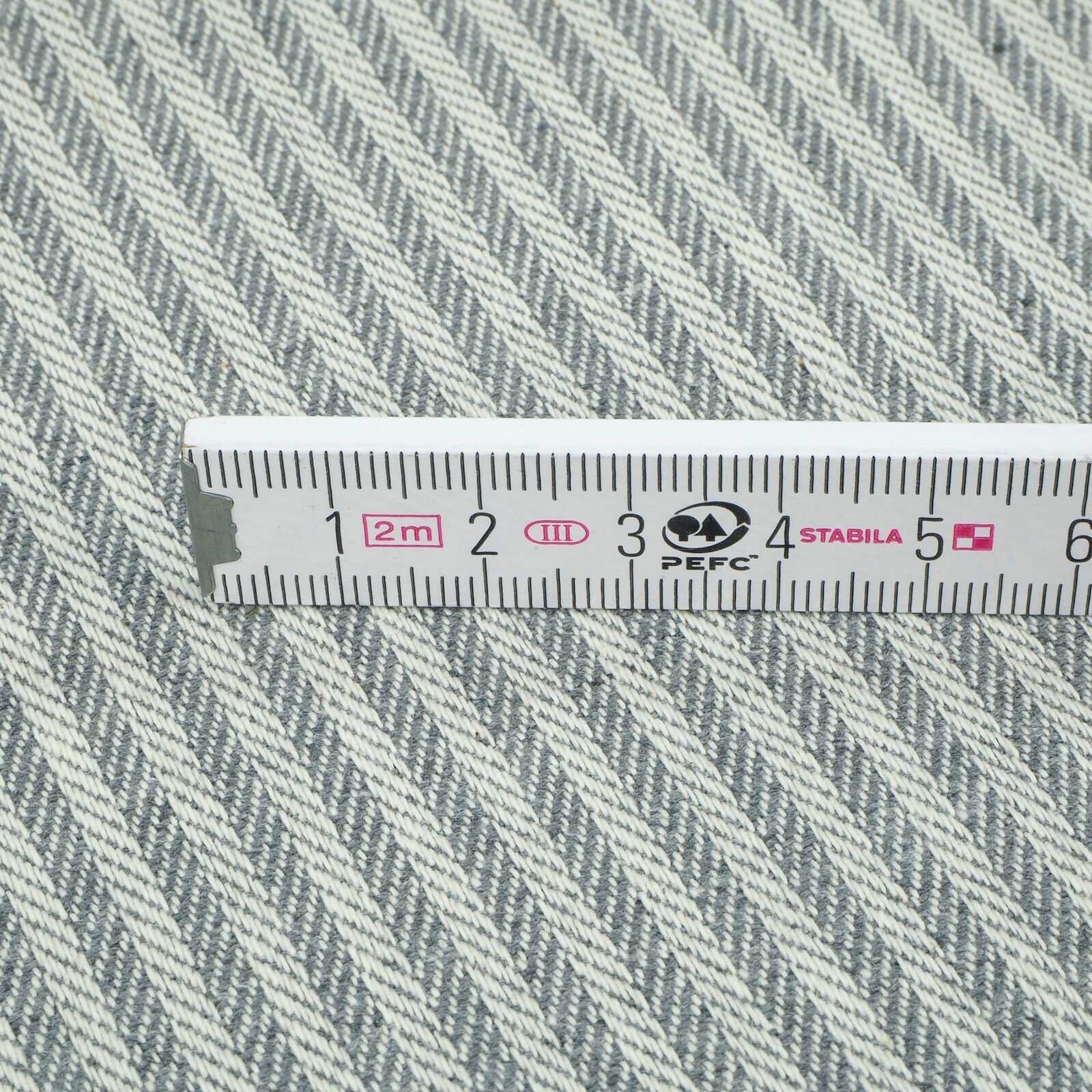Stoff Meterware Henry Fischgrät Grau Webware Jacquard