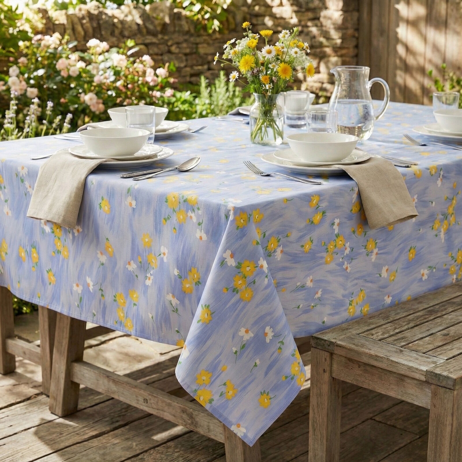 Tischdecke 130x130 Outdoor Margeriten hellblau schmutzabweisend