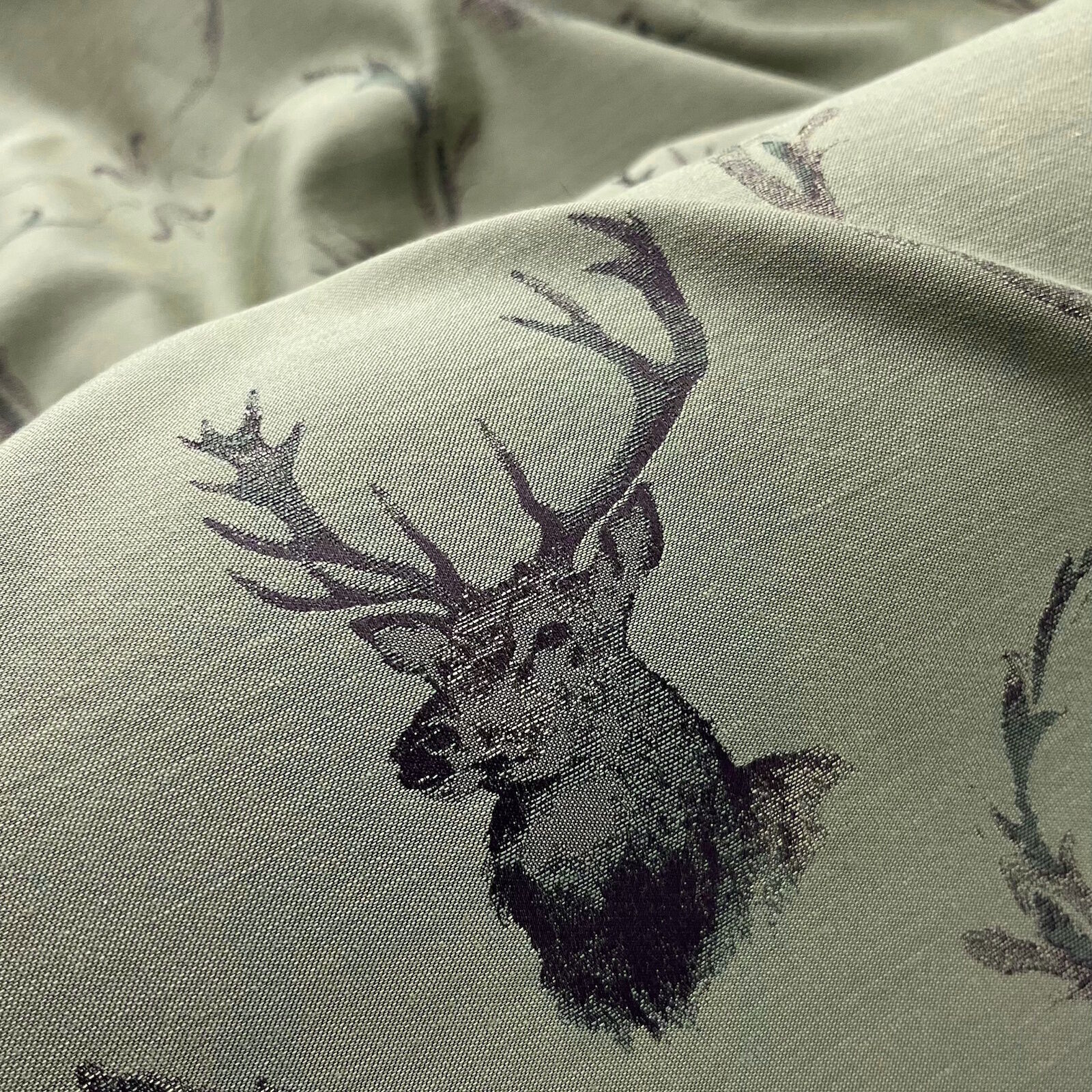 Hirsch Stoff Grün Jacquard Landhaus Meterware 140 cm