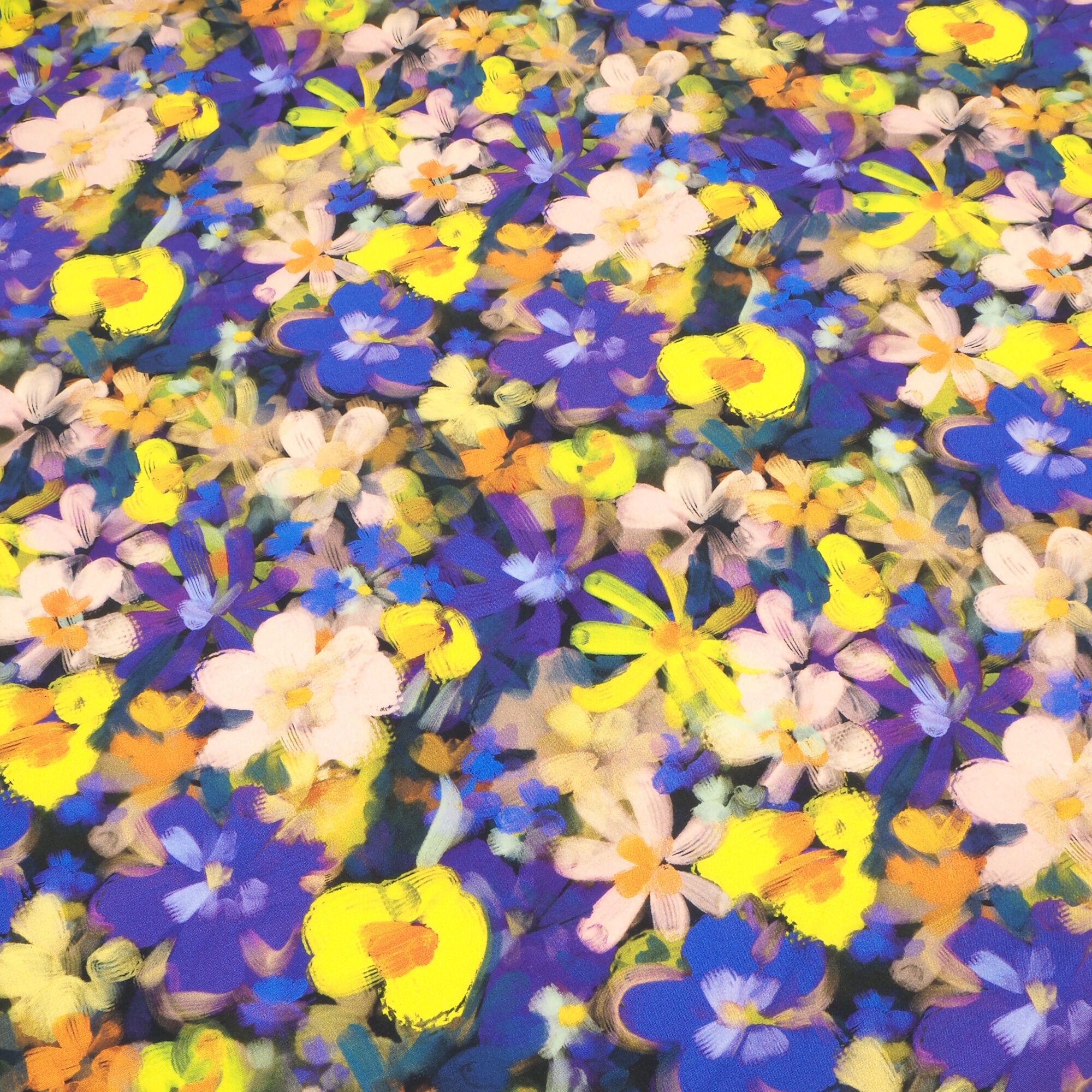 Stoff Meterware Sommerblumen Lila Viskose