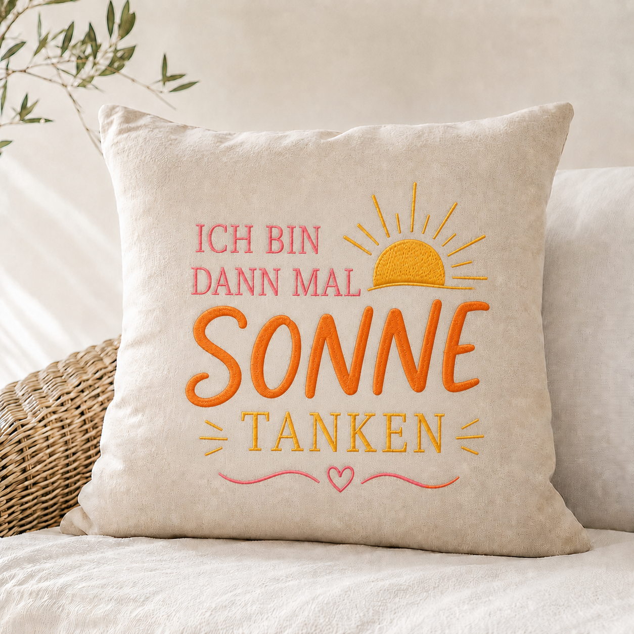 Kissen "Sonne tanken" bunt bestickt 40x40 cm beige Terrasse Garten Deko